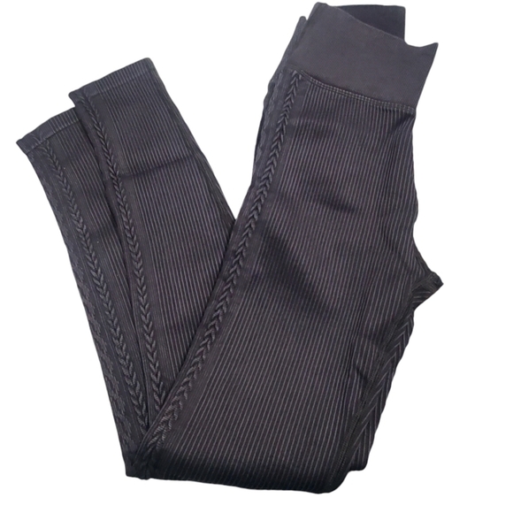 Black Ribbed and Beautiful Detailing Aerie Leggings Small - Picture 1 of 5